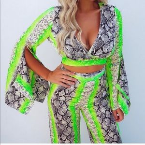 2 piece snake skin set! NWT!